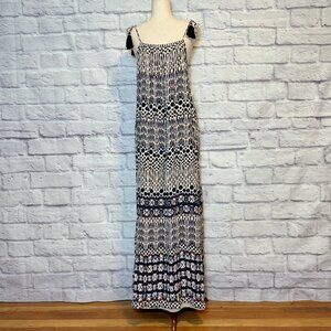 Star Mela Abstract Print Maxi Dress